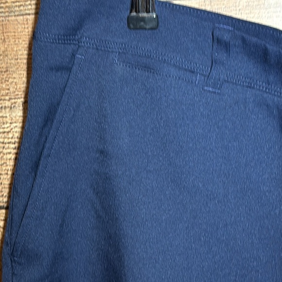 Mizzen+Main Baron Performance Golf Short Navy Blue Men’s size 40 Performance - Picture 4 of 9